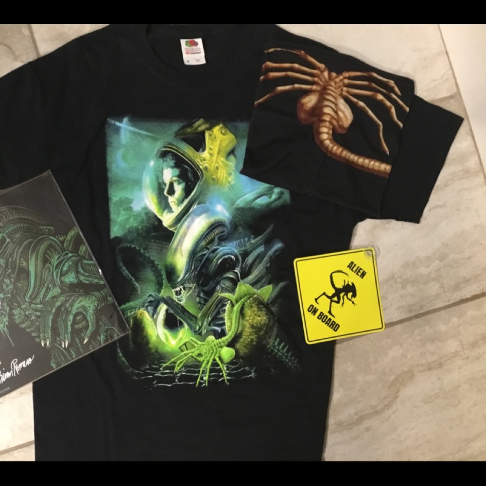 Grand Alien Bundle - image 2